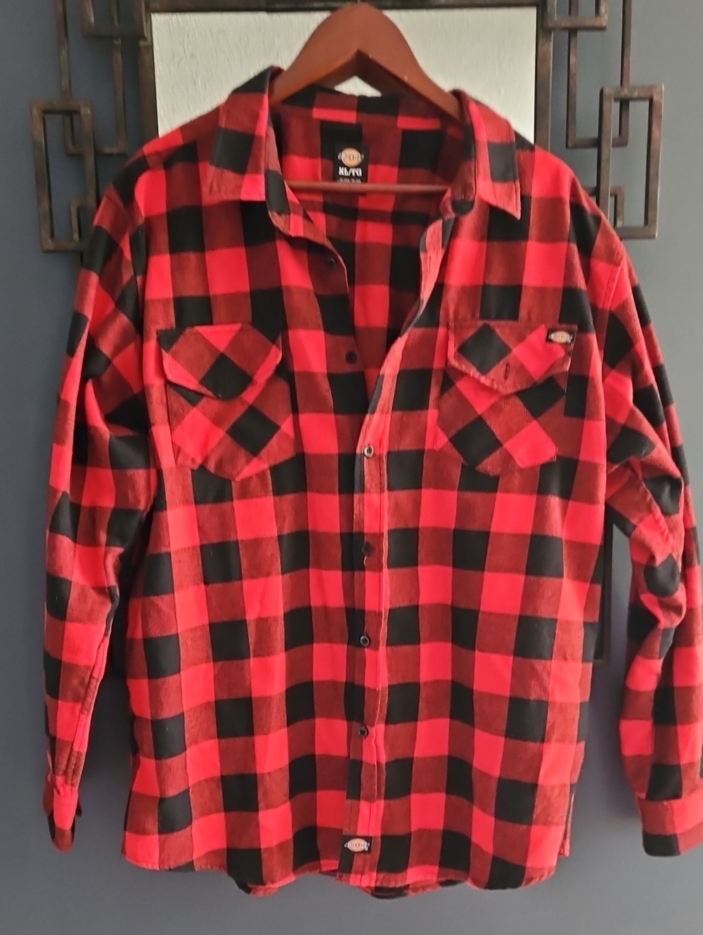 Dickies Size XL Men's Flannel Buffalo Print Black And Red Long Sleeve Shirt